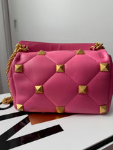 Valentino Garavani Nappa Large Roman Stud Shoulder Bag – Feminine Pink