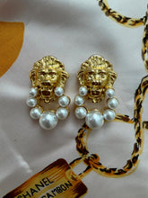 Vintage Kenneth Jay Lane Pearl Doorknocker Clip Earrings